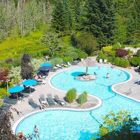 Hilltop Inn - Salmon Arm Exteriér fotografie