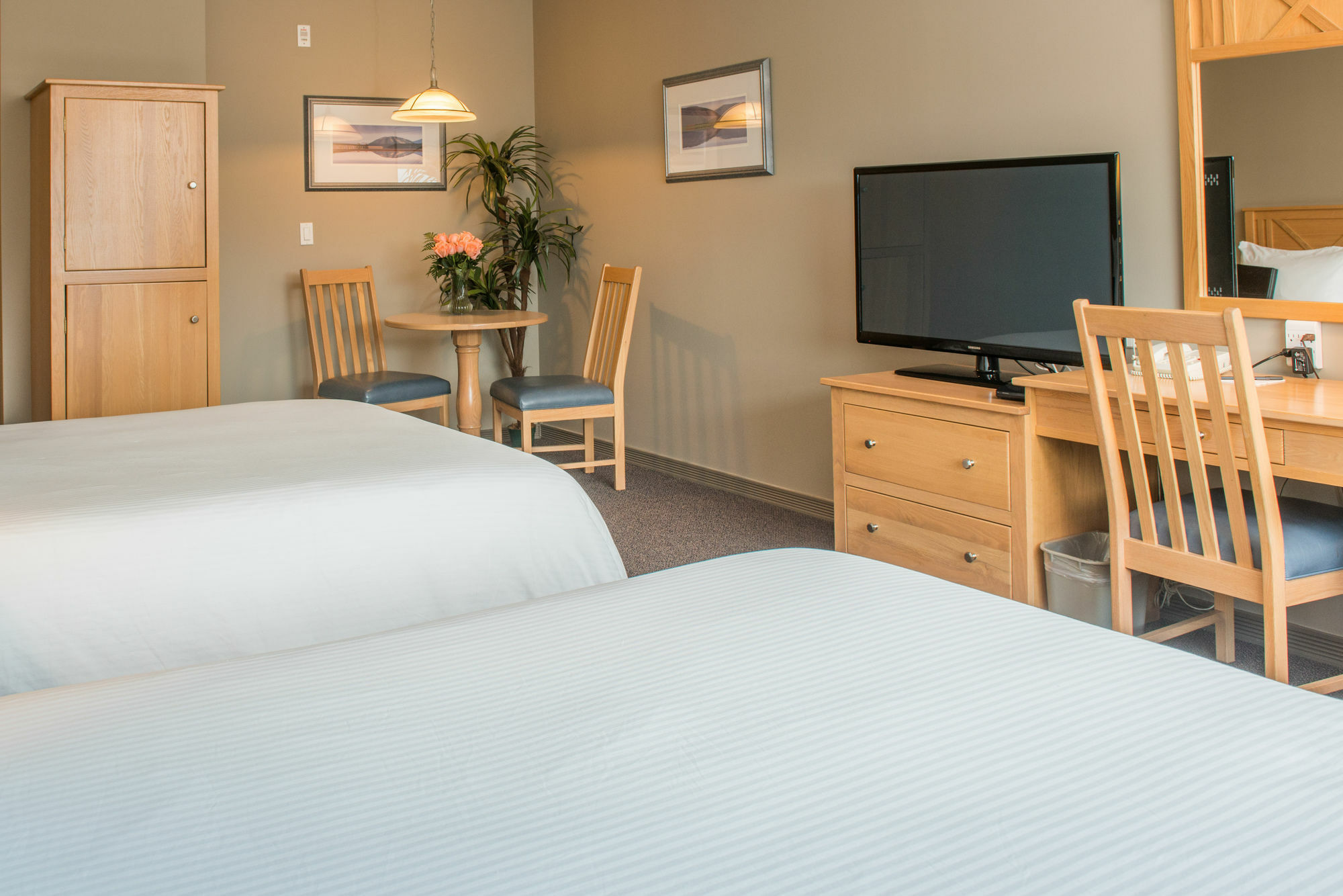 Hilltop Inn - Salmon Arm Exteriér fotografie